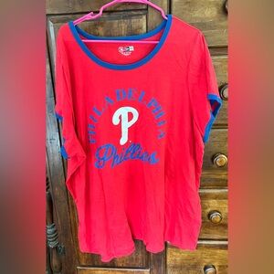 Phillies Torrid New Era T-shirt size 5